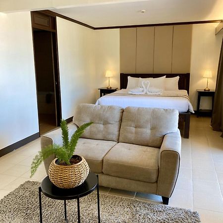 Plaza Del Norte Hotel And Convention Center Laoag Eksteriør bilde