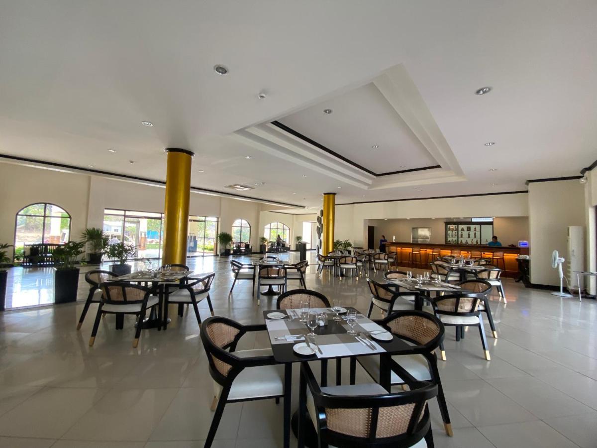 Plaza Del Norte Hotel And Convention Center Laoag Eksteriør bilde