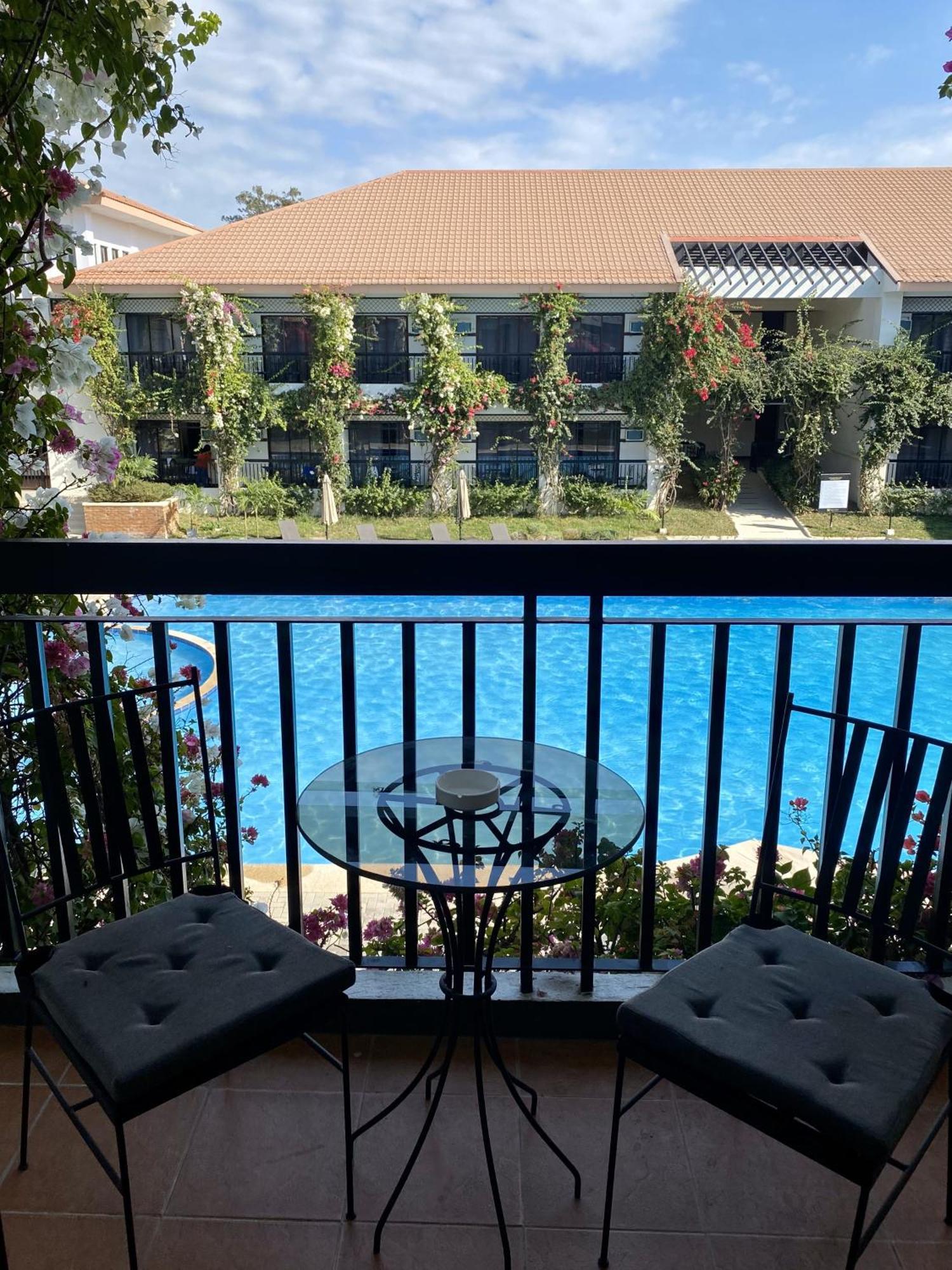Plaza Del Norte Hotel And Convention Center Laoag Eksteriør bilde